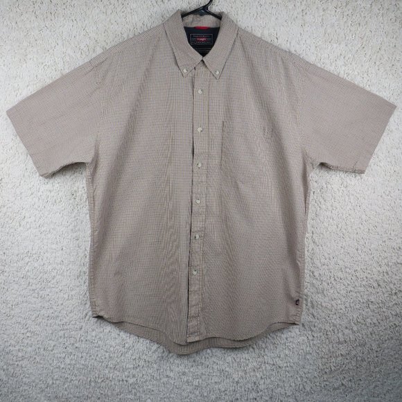 Wrangler* Men's Short Sleeve Button Down Curved Hem Pocket Plaid Shirt~ Large - Picture 8 of 14